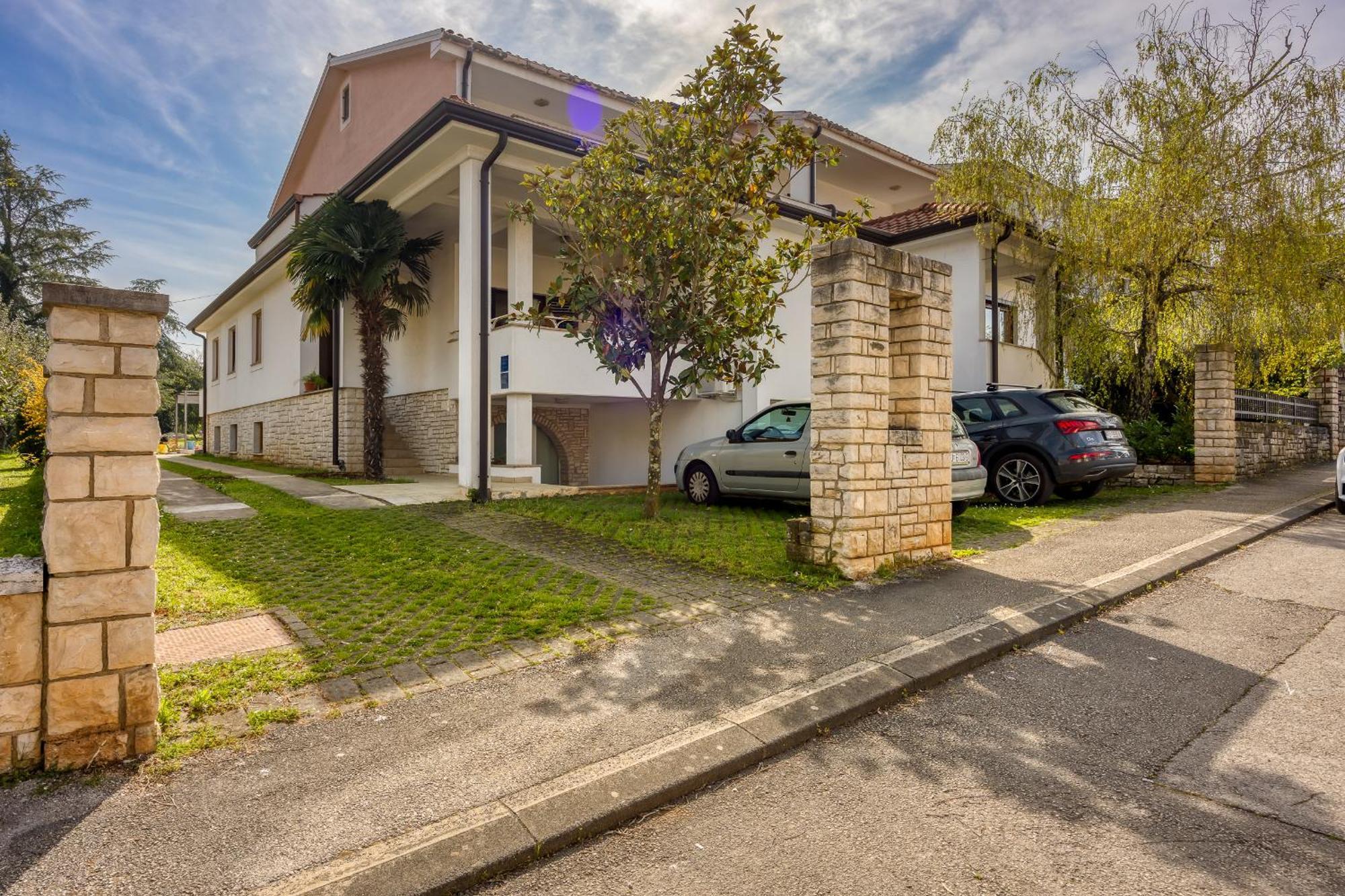 Casa Mareva Hotel Poreč Exterior foto